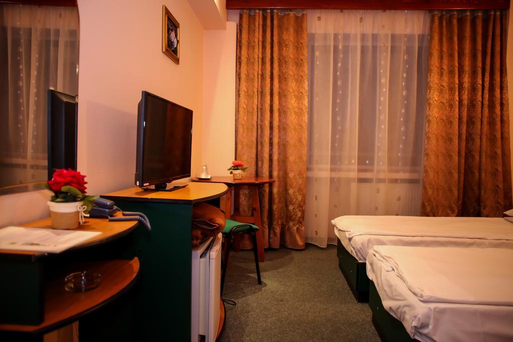 Hotel Silva 瓦特拉多梅 外观 照片