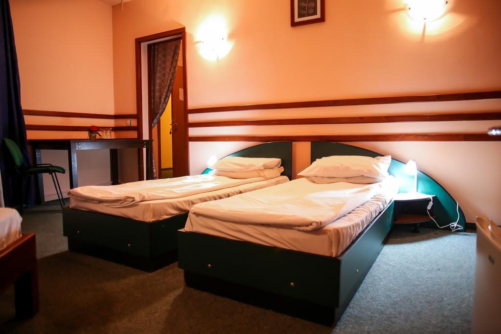 Hotel Silva 瓦特拉多梅 外观 照片